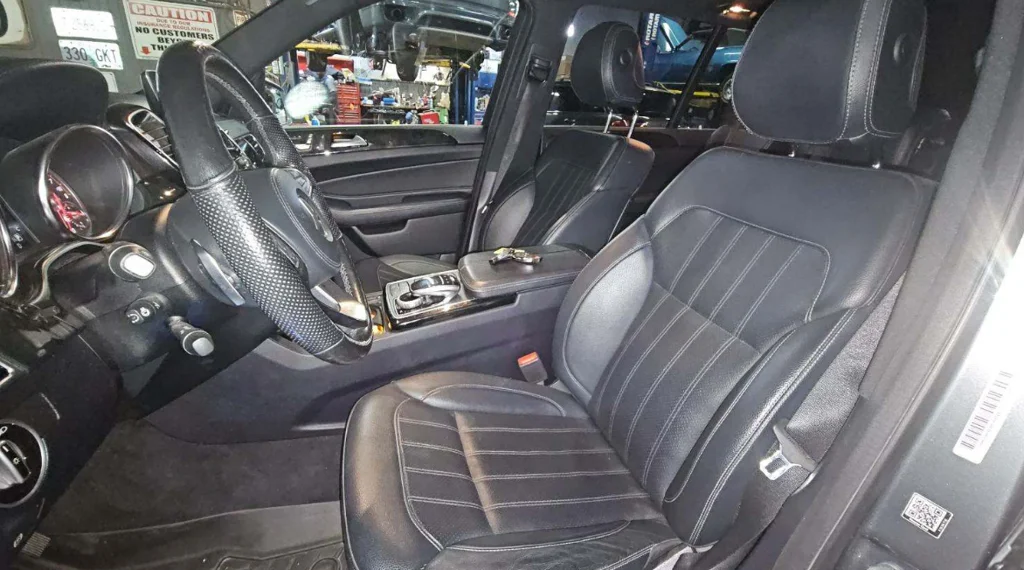 Used 2019  Mercedes-Benz GLS 450 image 5