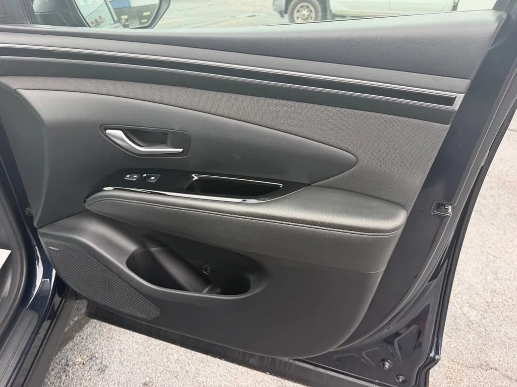 Used 2022 Blue Hyundai Limited image 32