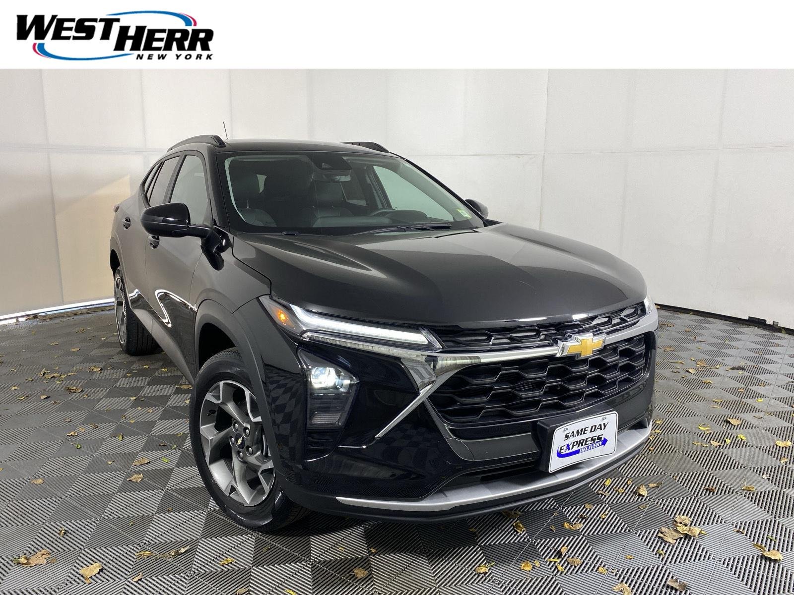 Used 2025 Mosaic Black Metallic Chevrolet LT image 1