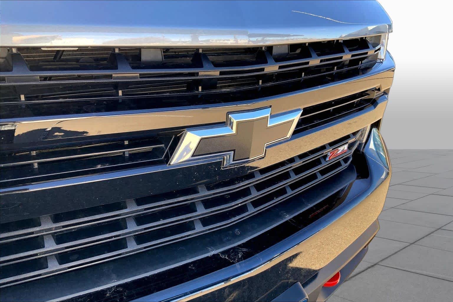 Used 2021 Satin Steel Metallic Chevrolet LT Trail Boss image 30