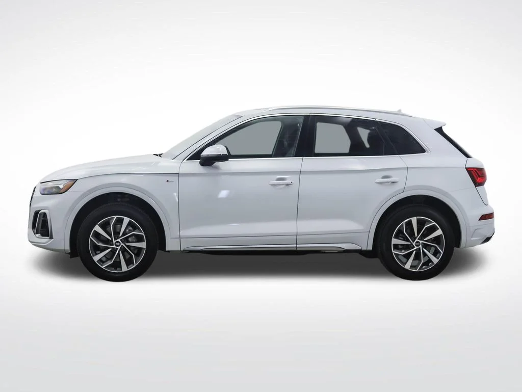 Used 2023 Audi Q5 Premium with VIN WA1GAAFYXP2161785 for sale in Minneapolis, Minnesota