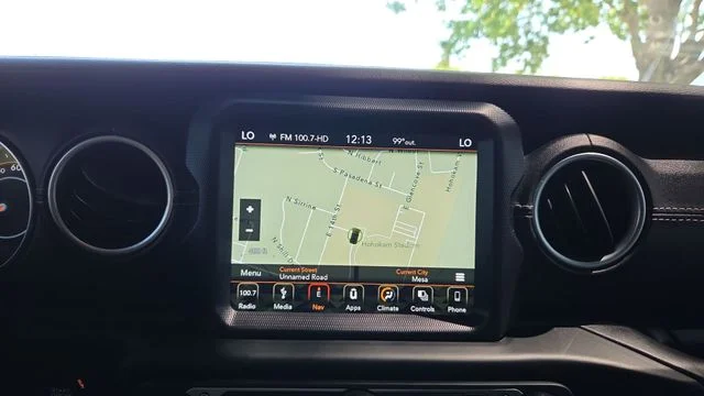 Used 2018 Gray Jeep Unlimited Sahara image 45