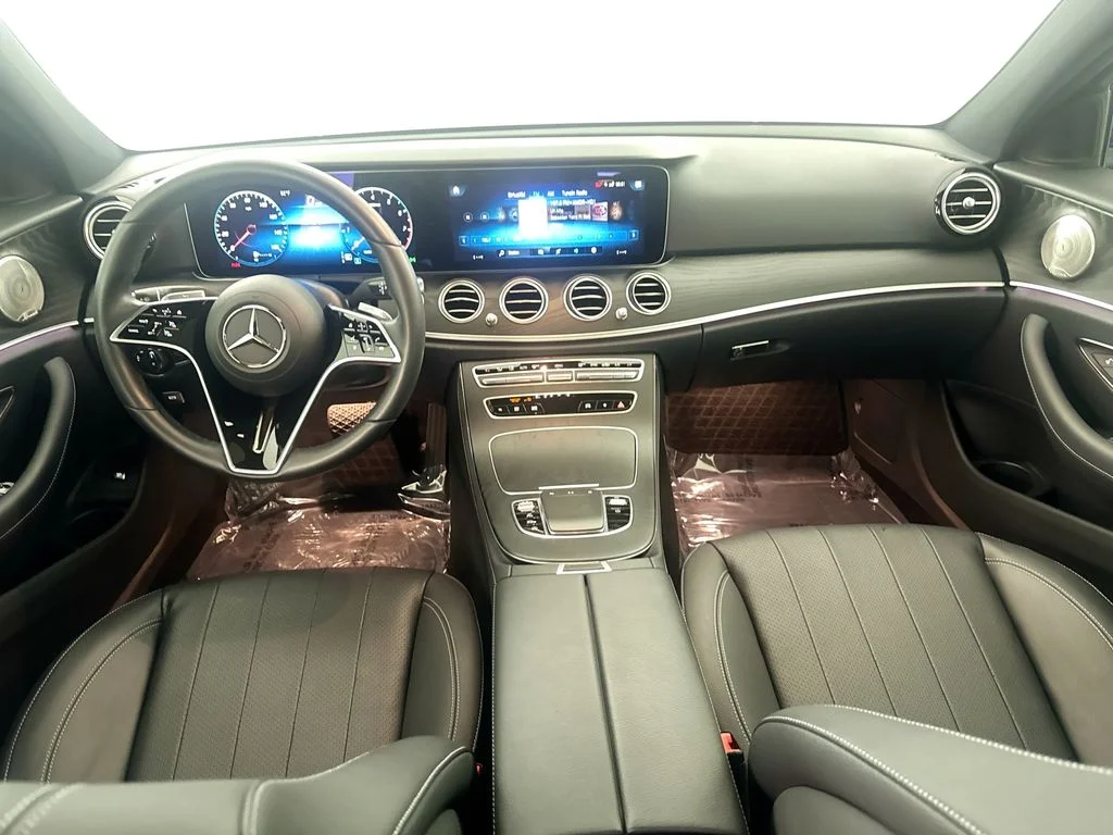 Used 2023 Black Mercedes-Benz E 450 image 22