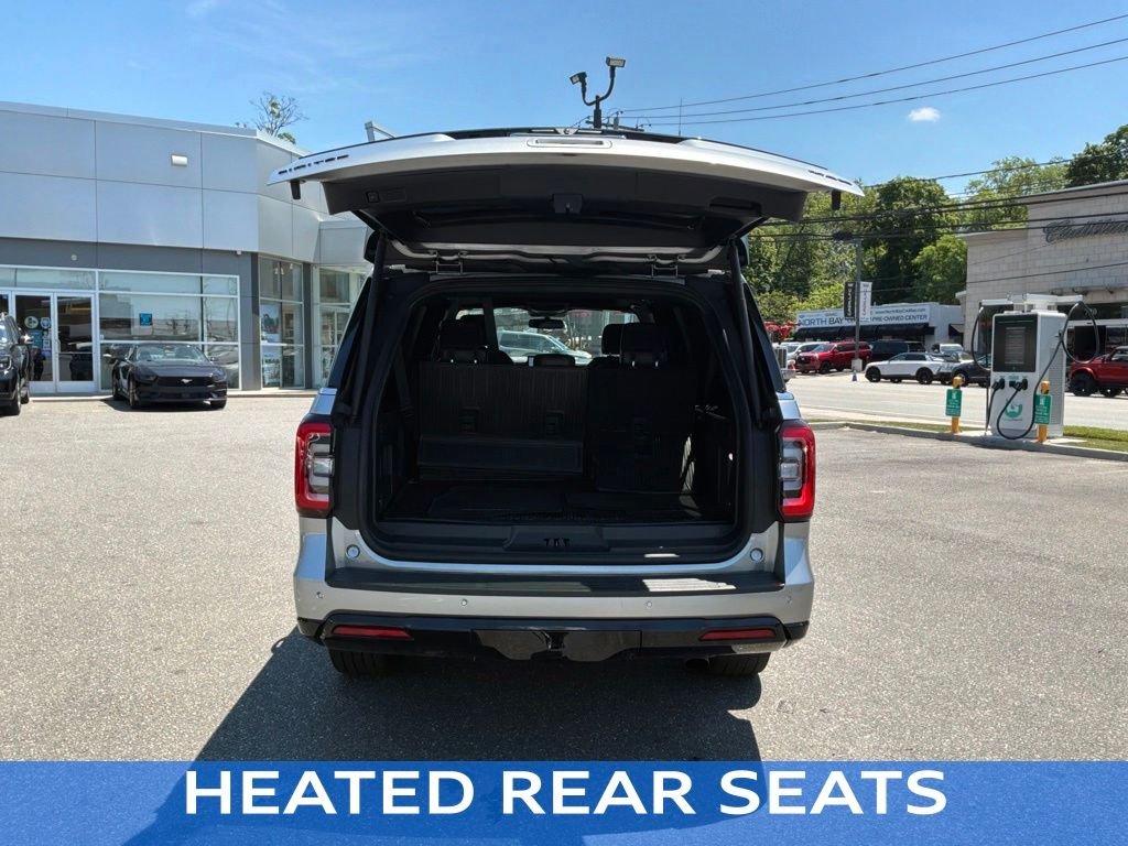 Used 2023 Silver Metallic Ford Limited image 19