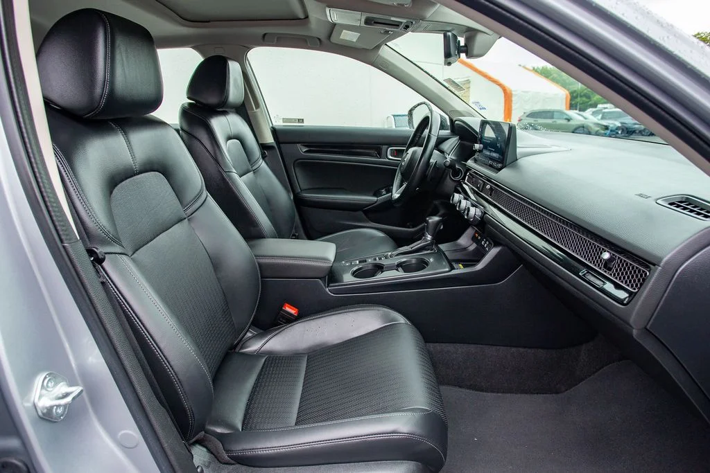 2023 Honda Civic Touring - Photo 21