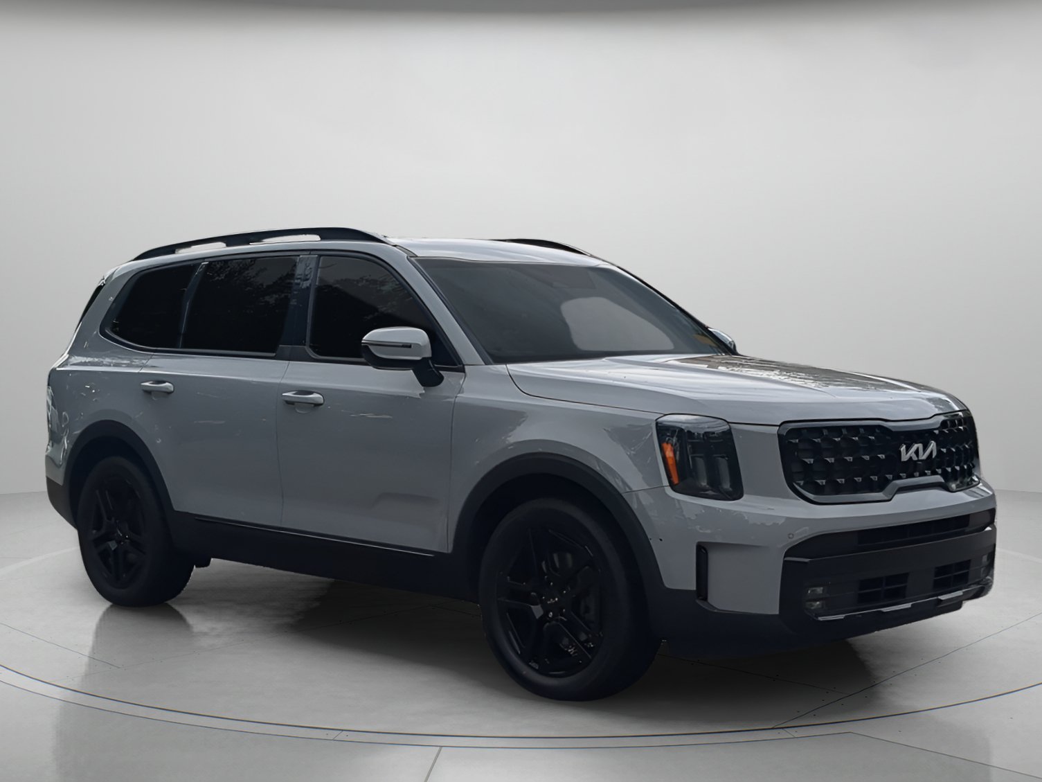 Used 2024 Wolf Gray Kia SX X-Line image 37