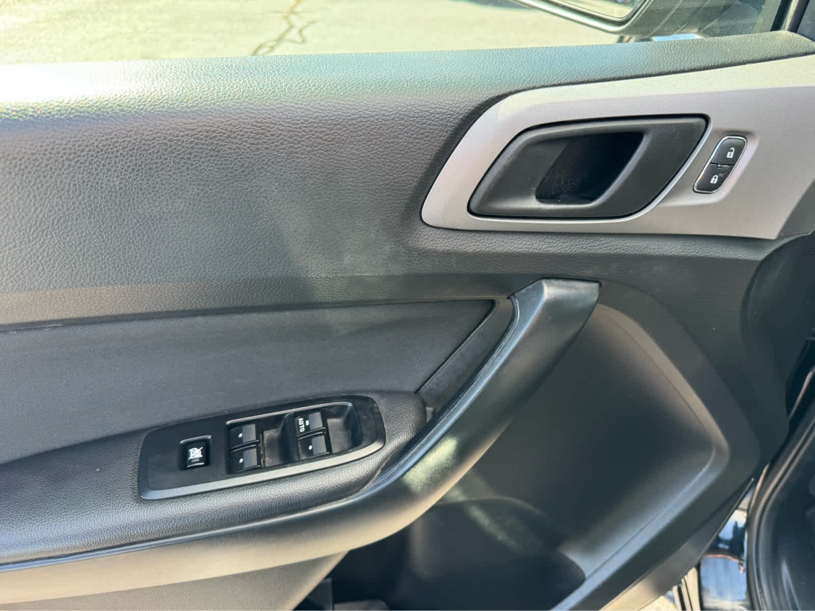 Certified Used 2022 Shadow Black Ford XL image 14