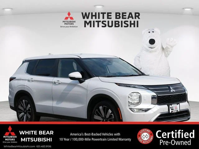 2025 Mitsubishi Outlander SE