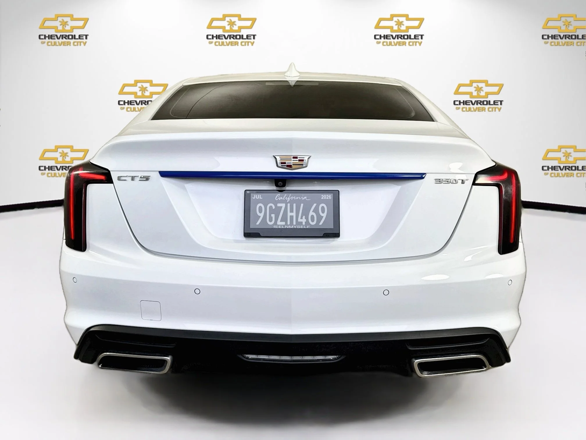 Used 2023 Summit White Cadillac Luxury image 7