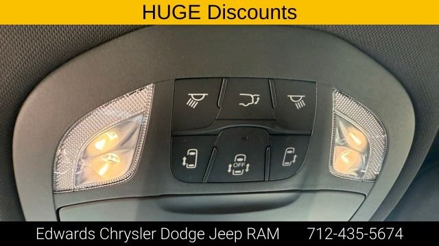 2026 Chrysler Pacifica Select - Photo 26