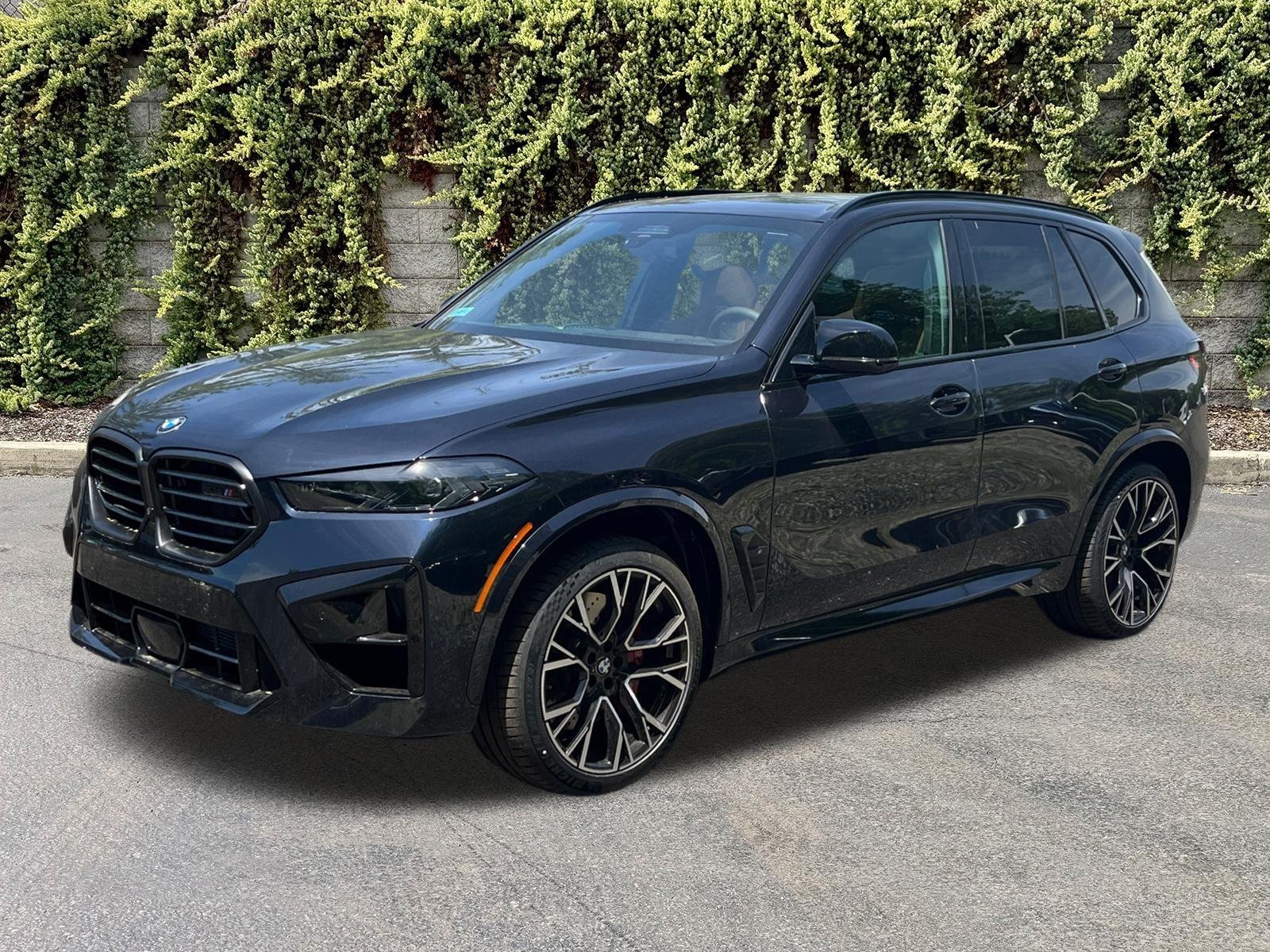 New 2026 Carbon Black Metallic BMW Competition image 4