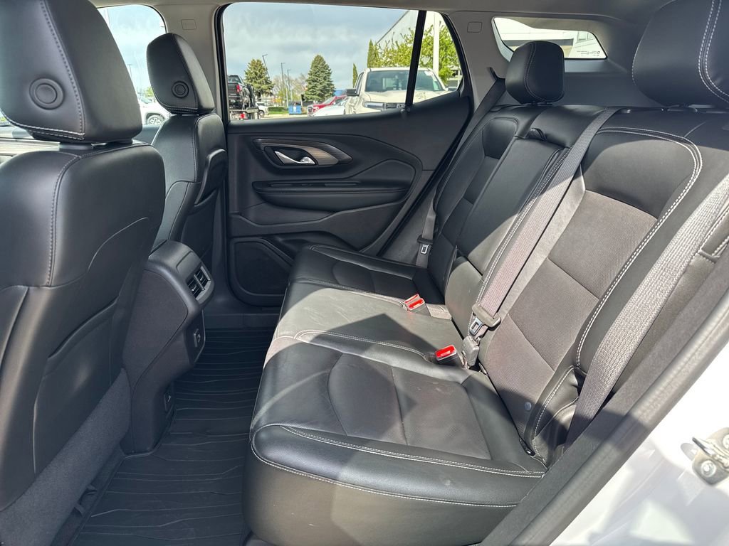 2024 GMC Terrain SLT - Photo 30