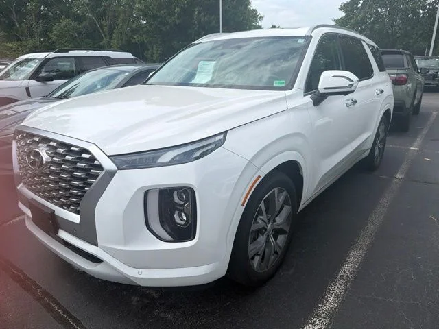Used 2022 Hyper White Hyundai Limited image 6