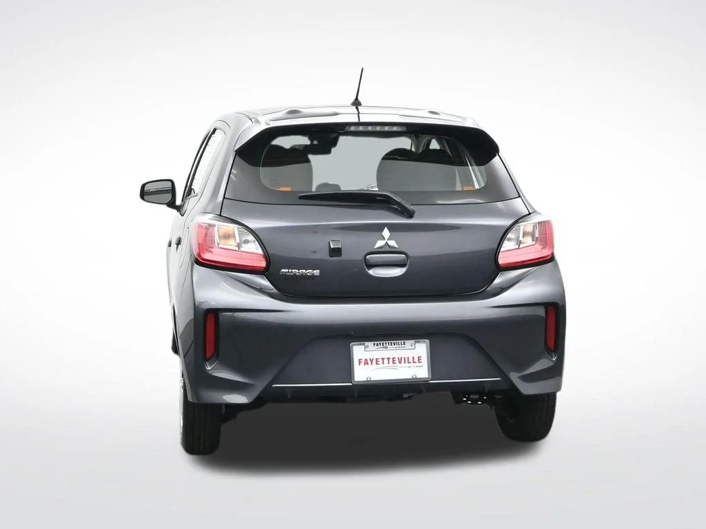 Used 2024  Mitsubishi ES image 9