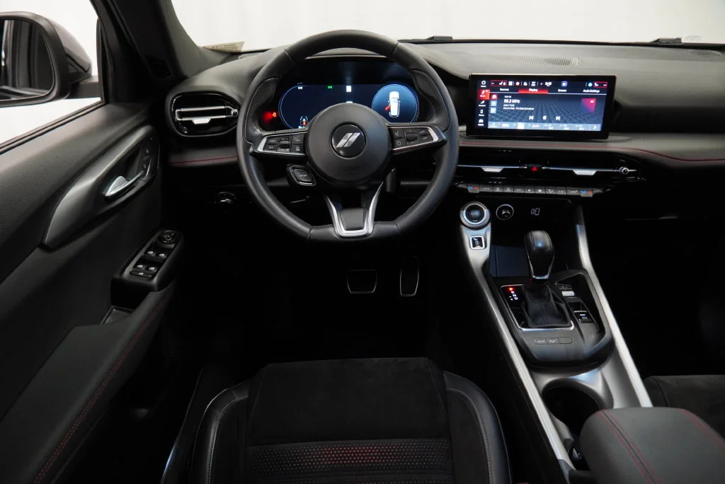 Used 2024  Dodge GT image 27