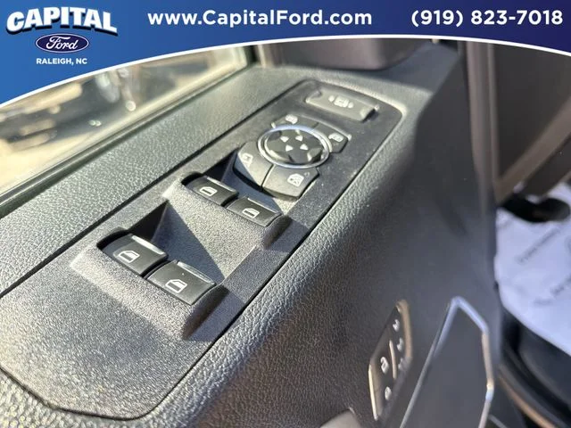 Used 2020 Black Ford Lariat image 21
