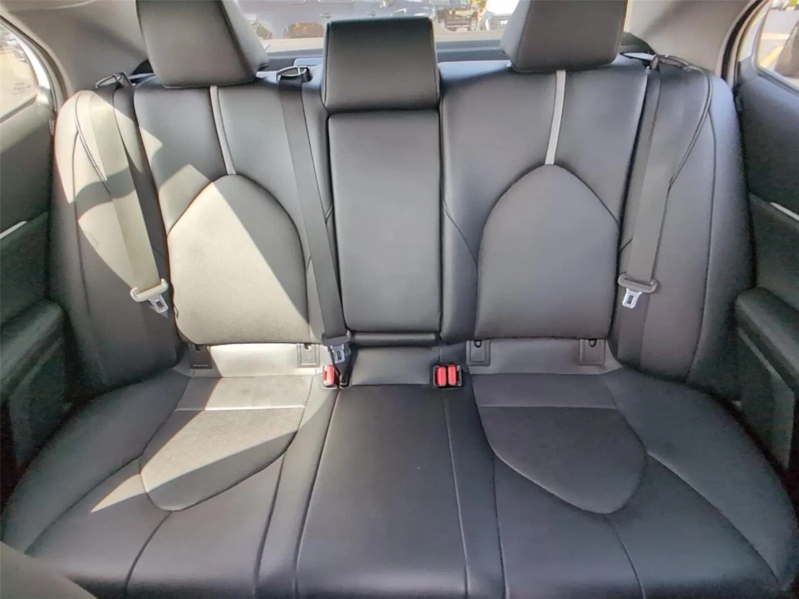 Used 2023 Wind Chill Pearl Toyota XSE image 33
