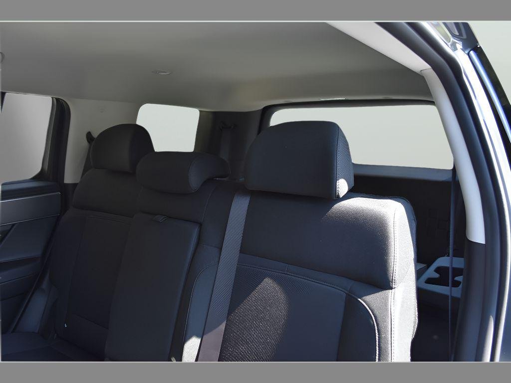 2026 Hyundai Santa Fe SE - Photo 28