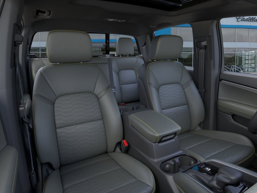 2026 Chevrolet Colorado ZR2 - Photo 16