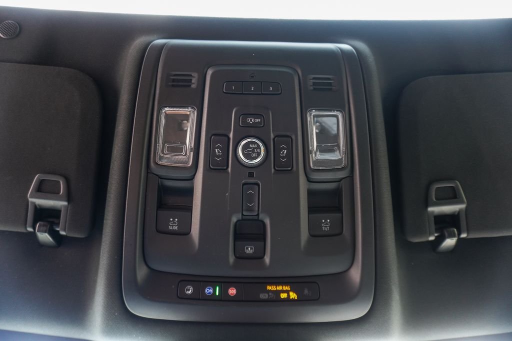 Used 2024 Black GMC Denali image 23