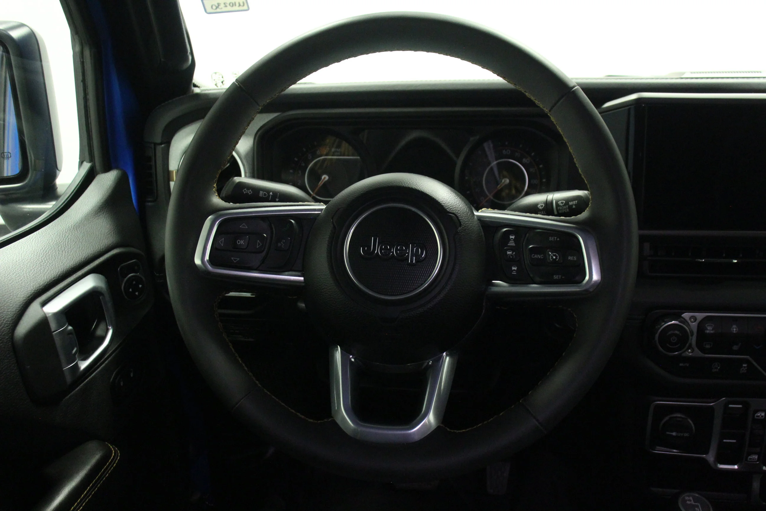 2024 Jeep Wrangler 4-Door Sahara - Photo 18