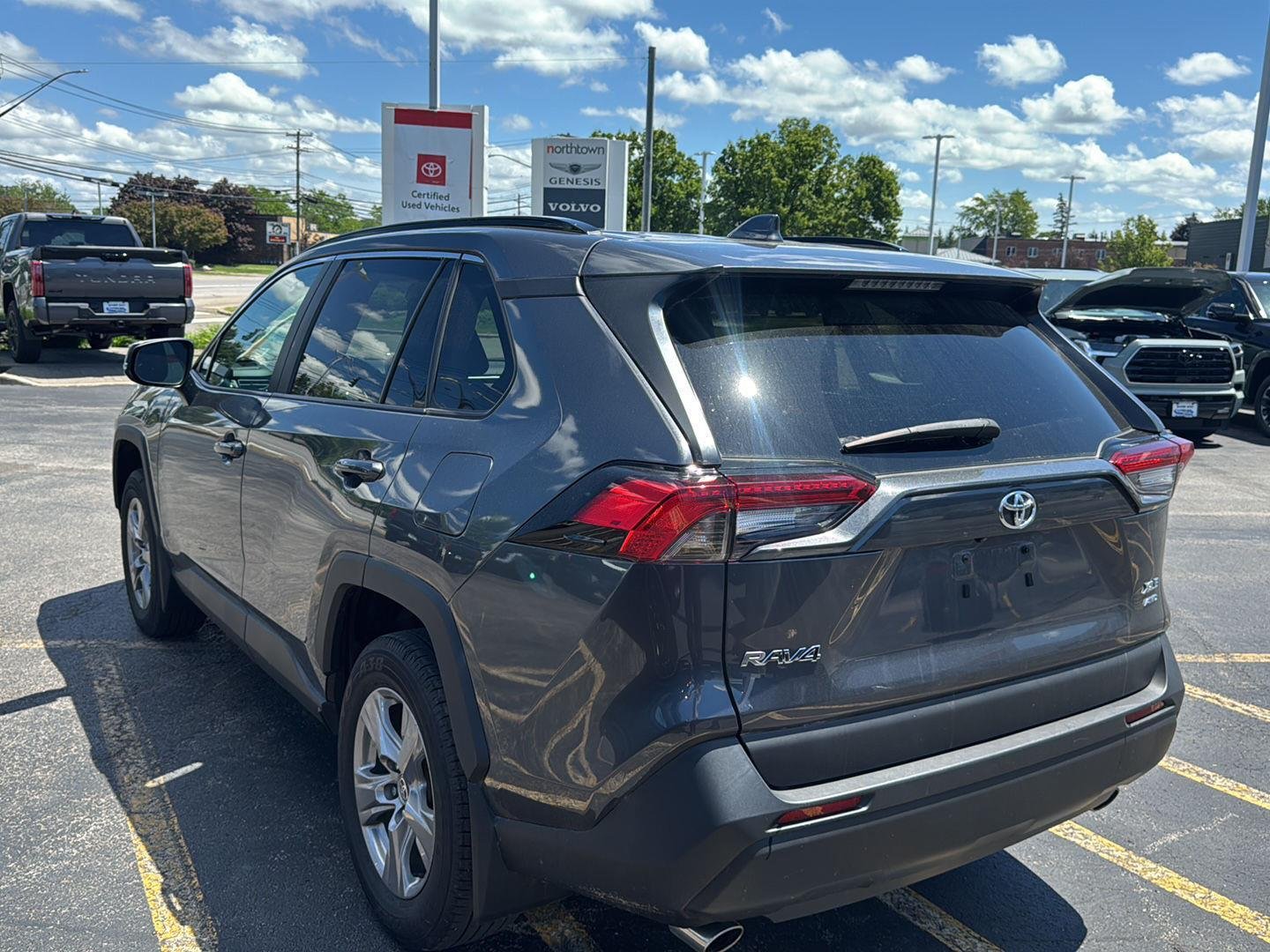 Used 2023 Magnetic Gray Metallic Toyota XLE image 4