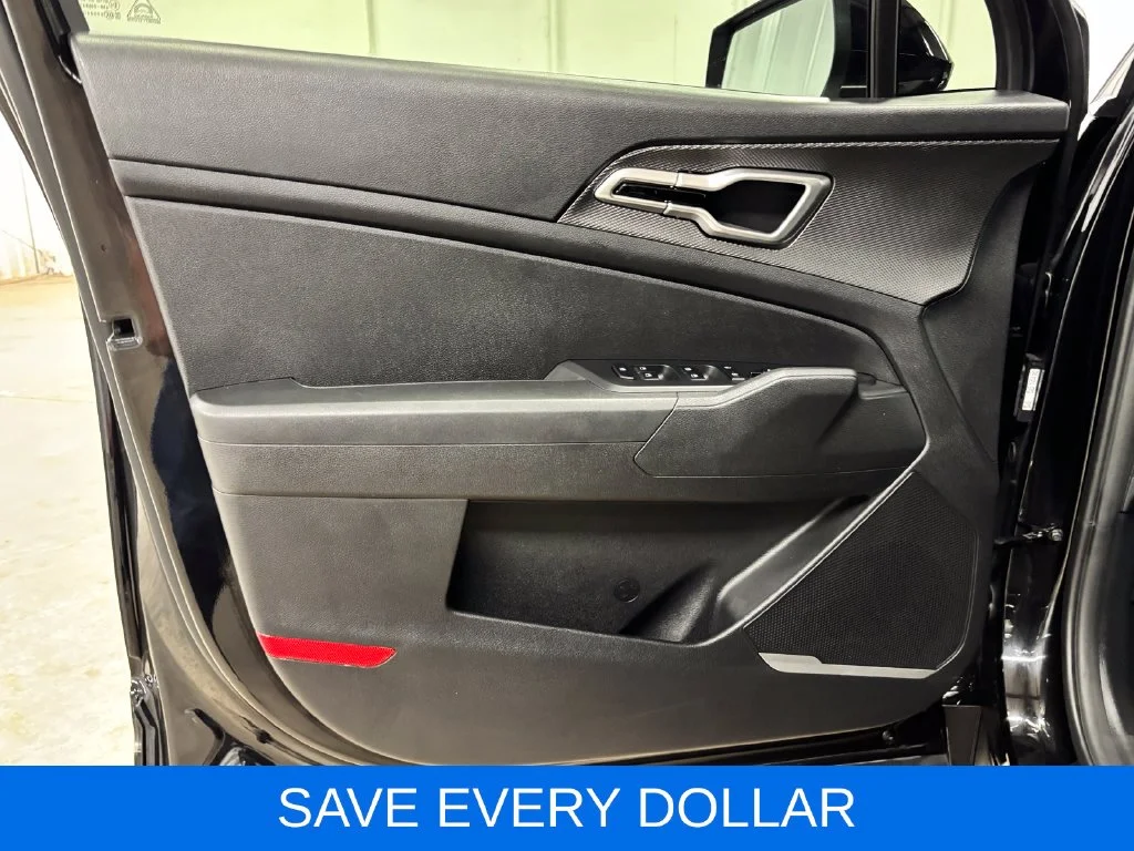 Used 2024 Black Kia LX image 18