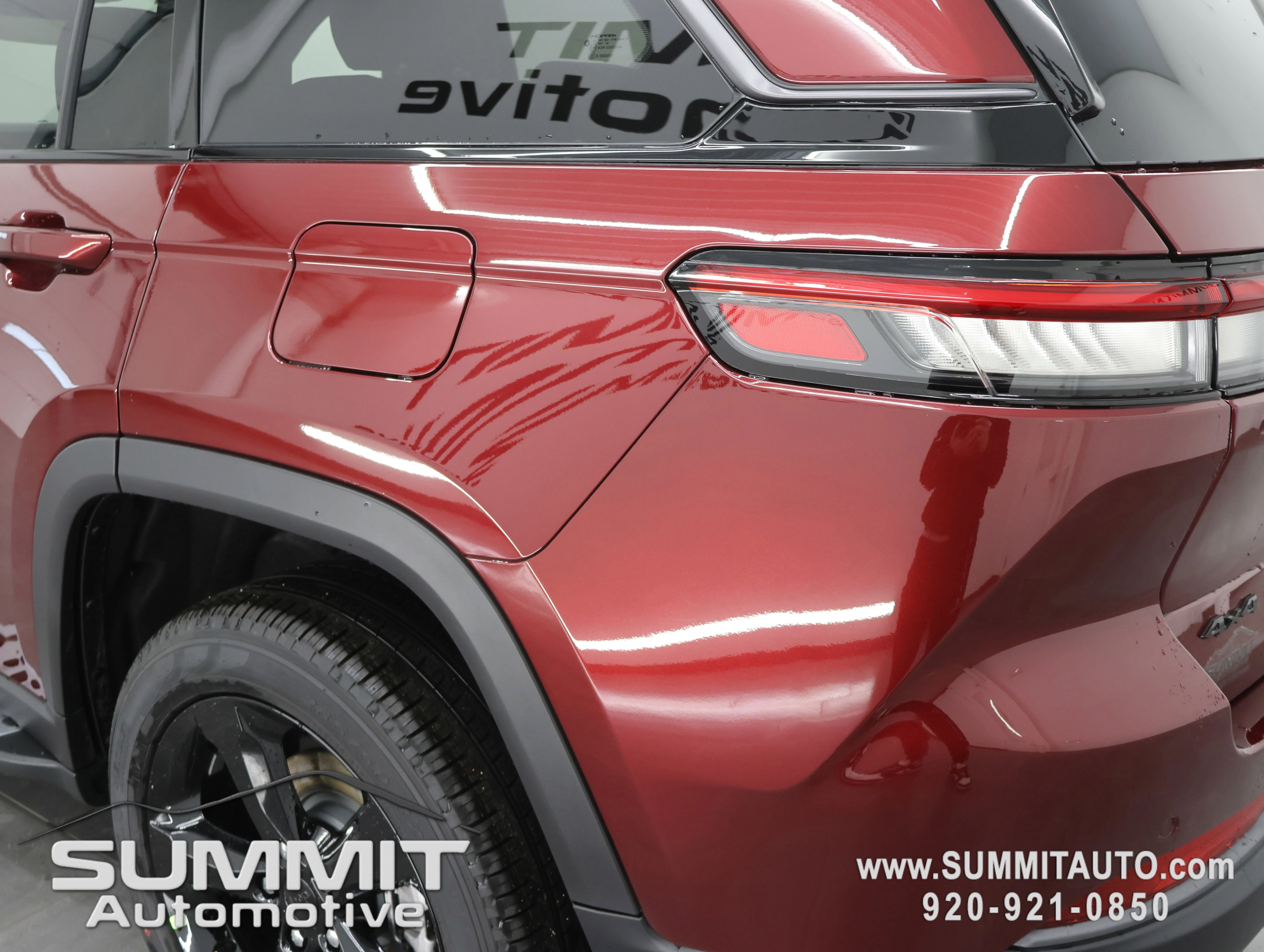 New 2026 Velvet Red Pearlcoat Jeep Limited image 30