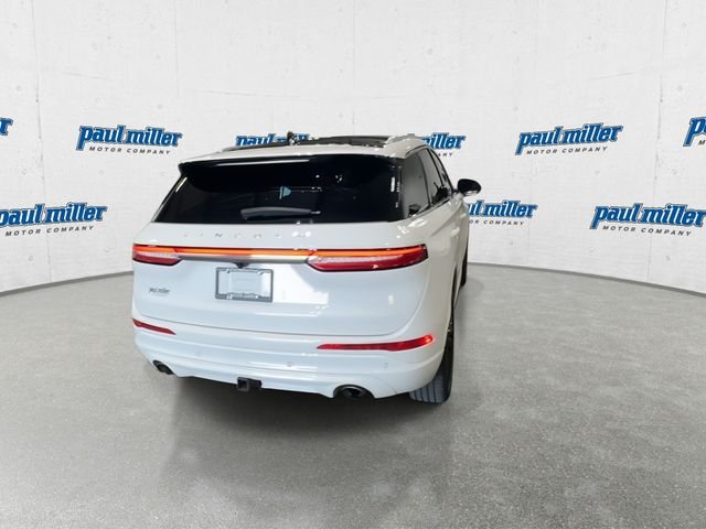 Used 2022 White Lincoln Reserve image 9