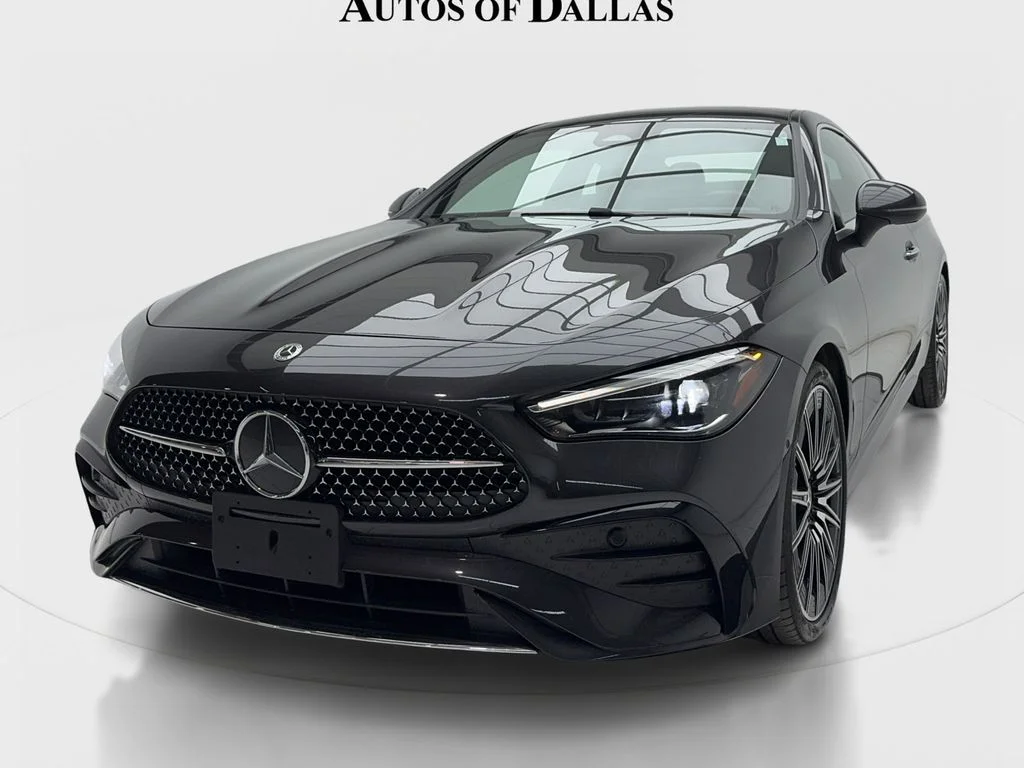 Used 2025 Gray Mercedes-Benz CLE 300 image 4
