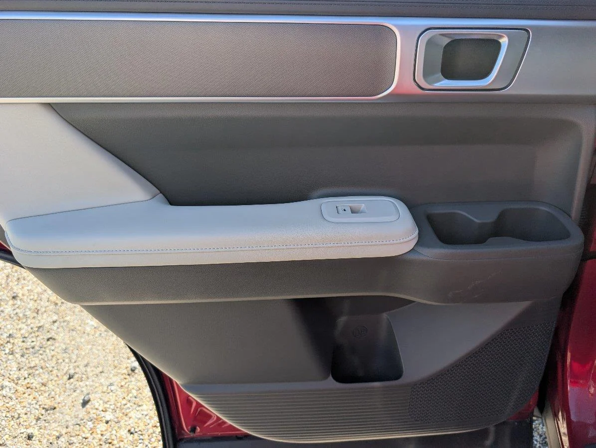 Used 2026 Ultimate Red Hyundai SEL image 37
