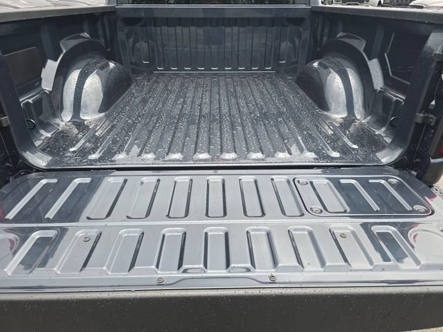 New 2026 Forged Blue Metallic Exterior Paint RAM Laramie image 37