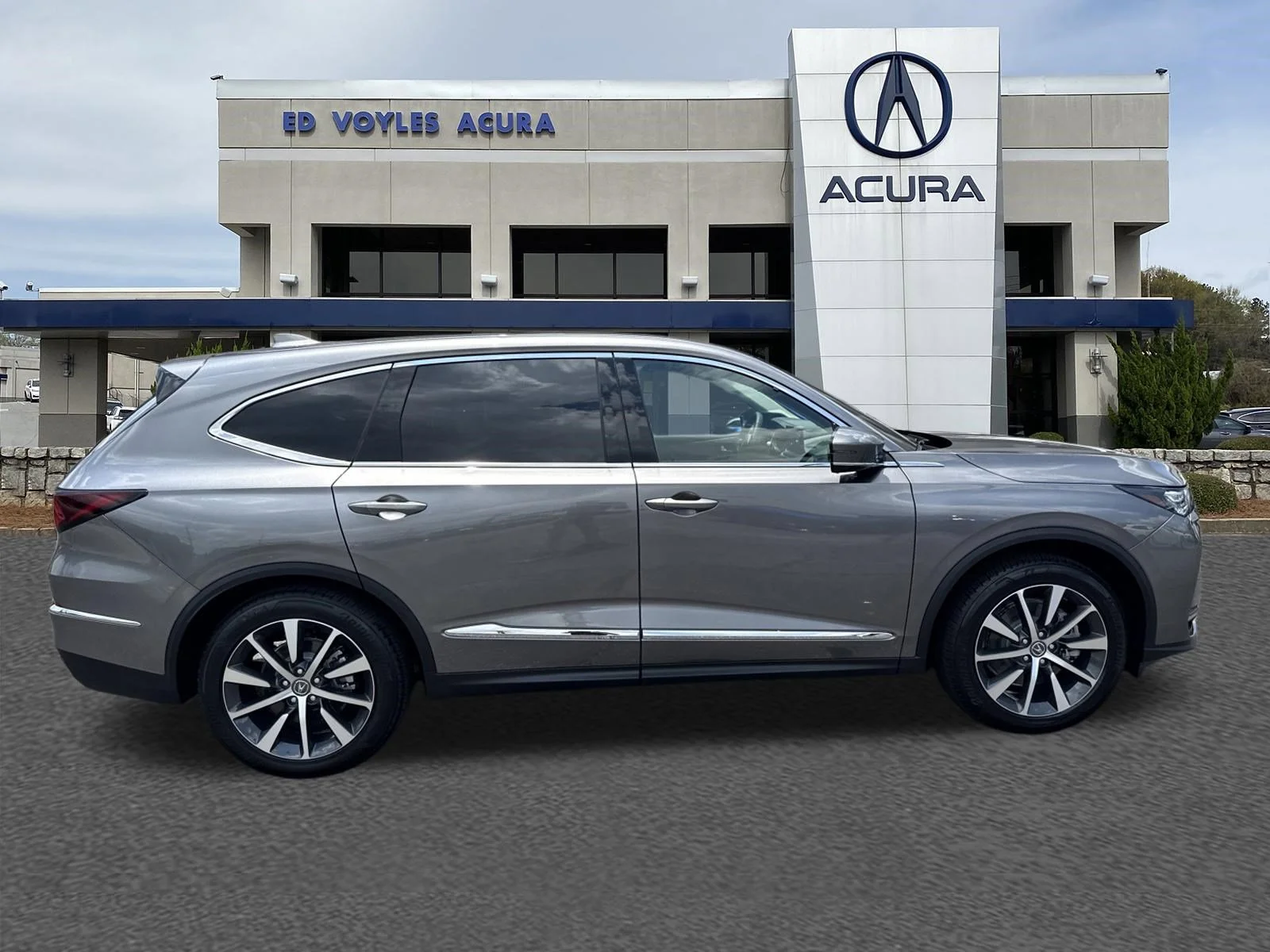 New 2026 Liquid Carbon Metallic Acura w/Technology Package image 4