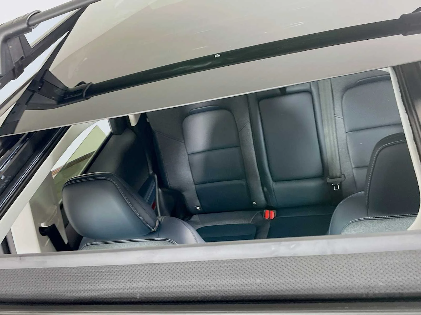 Used 2021 Area 51 Ford First Edition image 19