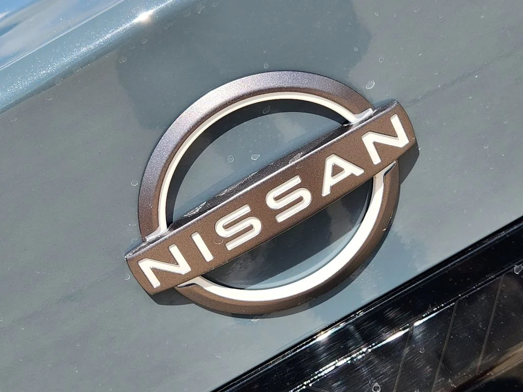 New 2027 Atlantic Gray Metallic Nissan SV image 6