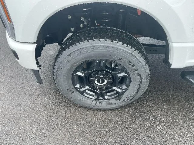 New 2026 Oxford White Ford F-250® XL image 9