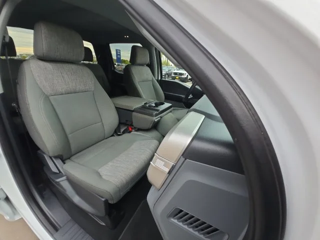 Certified Used 2023 Oxford White Ford XLT image 30