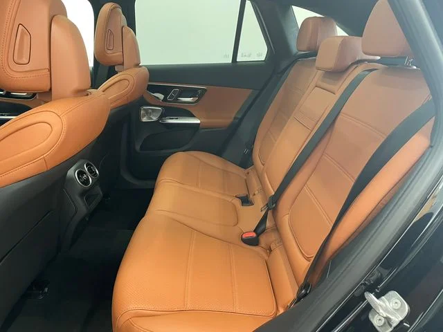 New 2026  Mercedes-Benz GLC 300 image 21