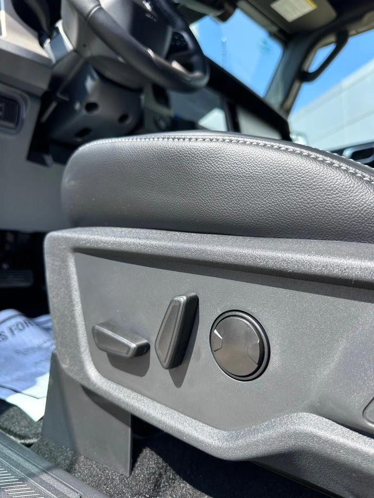 New 2026 Avalanche Ford Outer Banks image 10