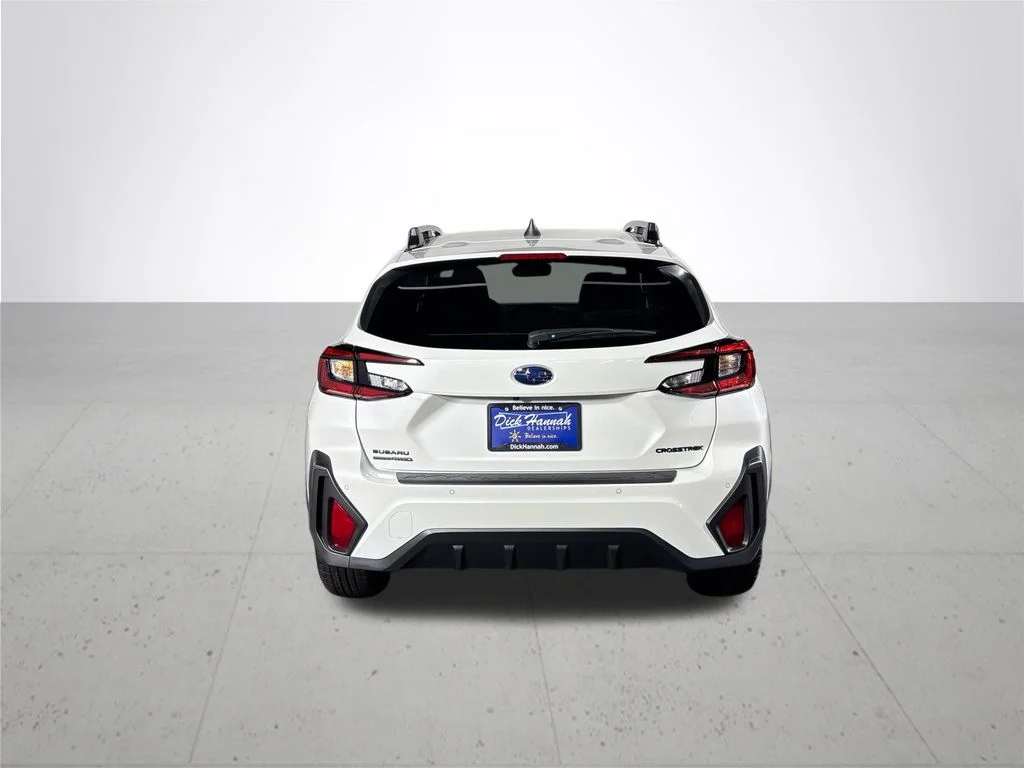 New 2026 CRYSTAL WHITE PEARL Subaru Limited image 7