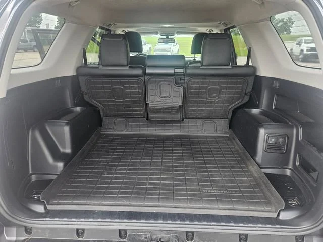 Used 2019 Gray Toyota SR5 image 23