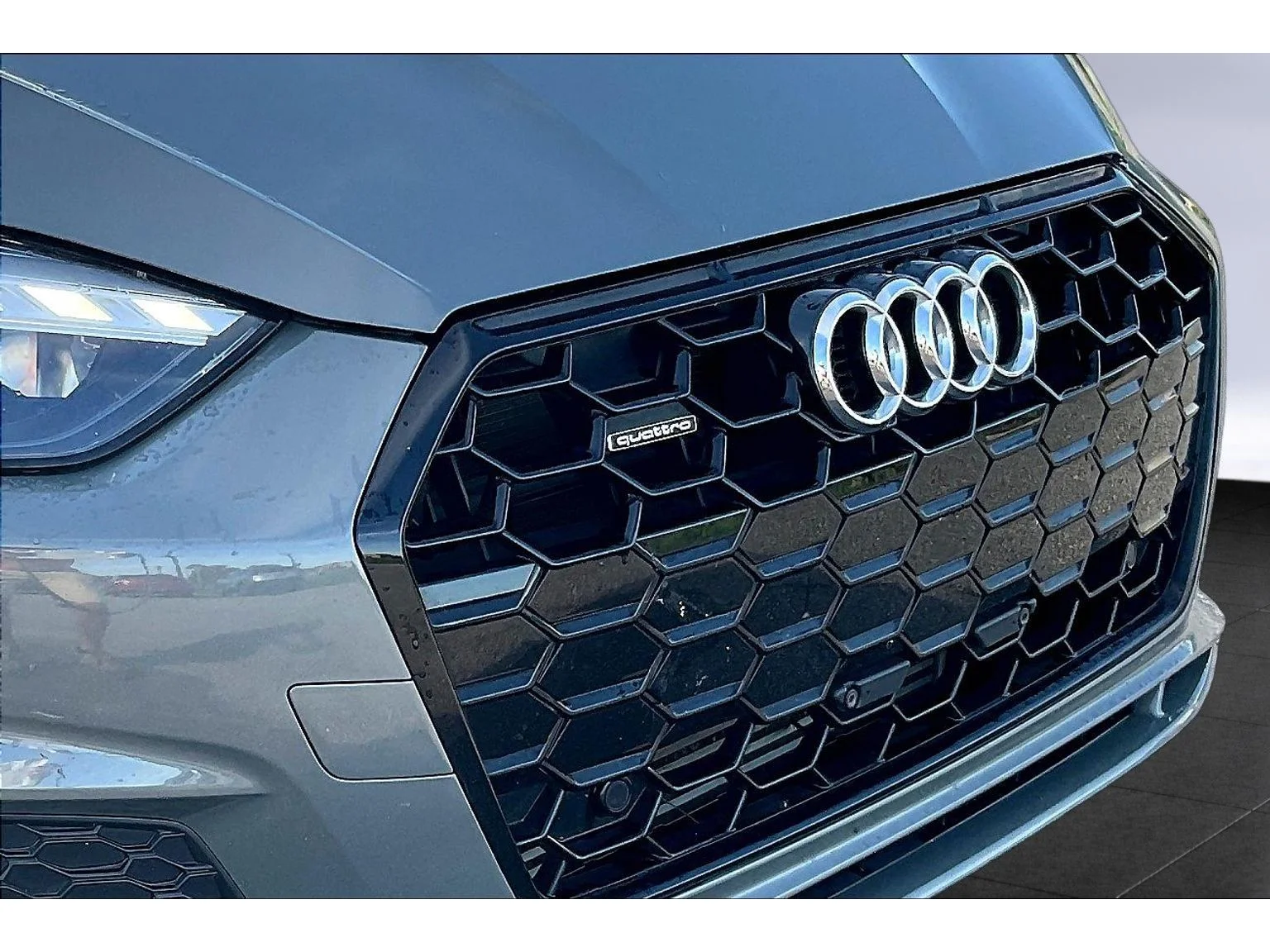 Used 2025 Black Audi S line Premium image 20