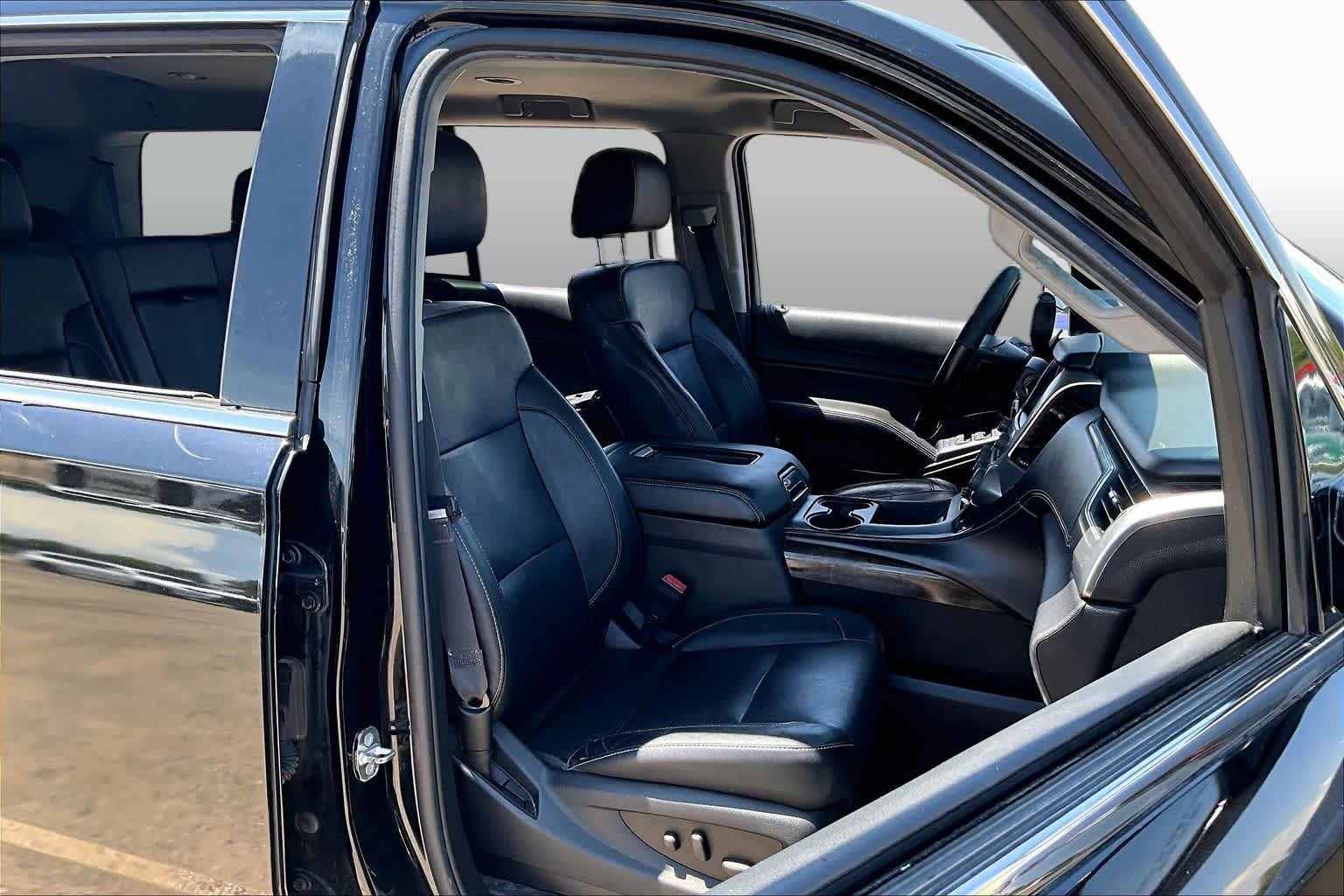 Used 2015 Black Chevrolet LT image 7