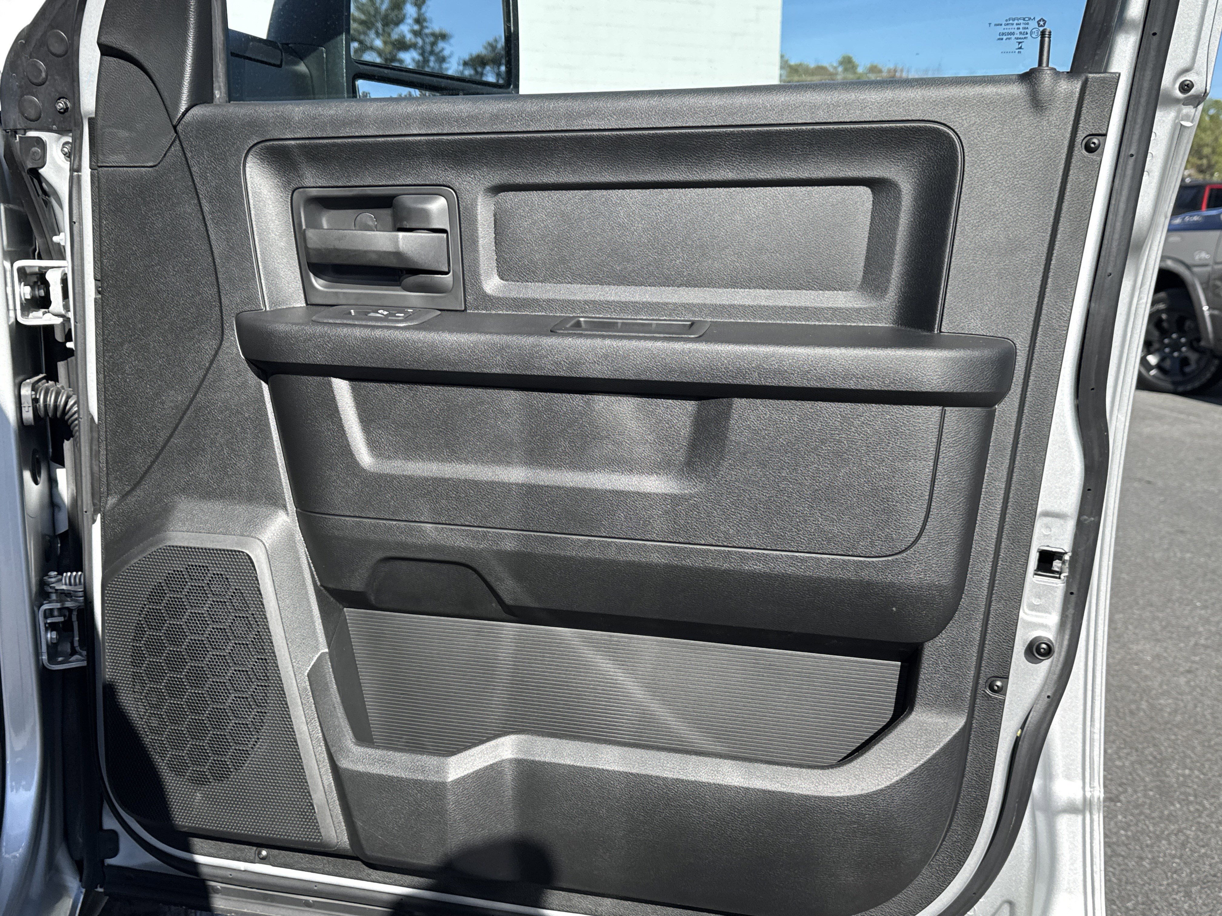 2026 RAM 2500 Tradesman - Photo 17