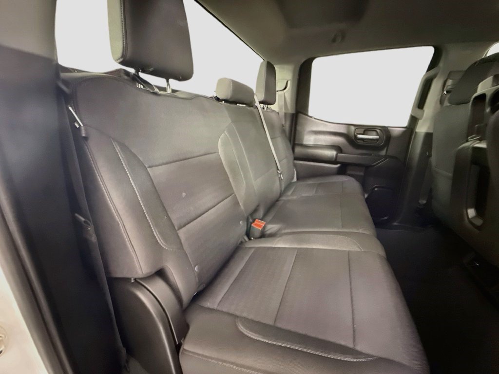 Used 2022 Summit White Chevrolet Custom image 21