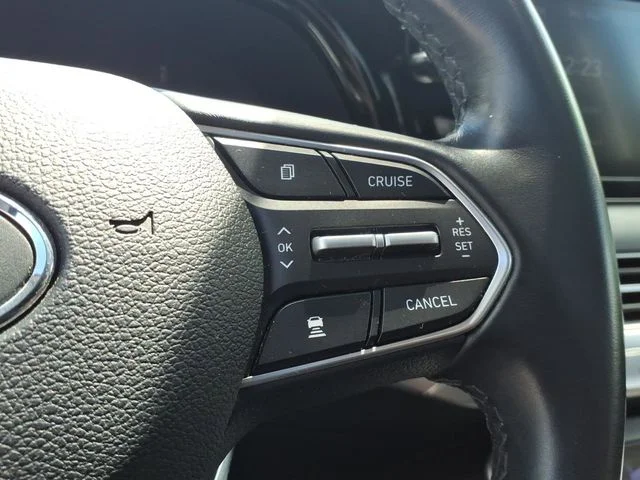 Used 2021 White Hyundai SEL image 31