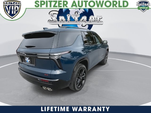 2027 Chevrolet Traverse photo 9 of 38