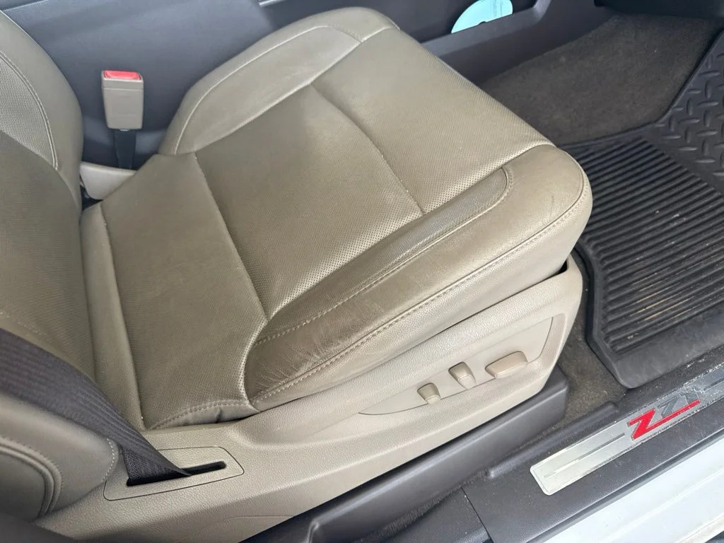 Used 2018 Summit White Chevrolet LTZ image 15
