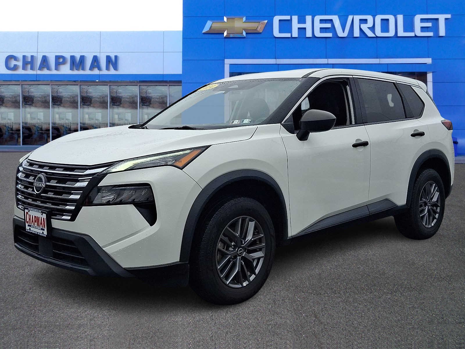 Used 2024 White Nissan S Intelligent AWD image 3