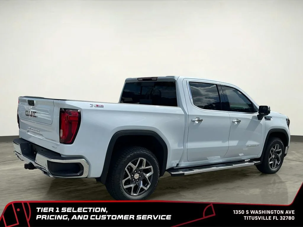 New 2026 Glacier White Tricoat GMC SLT image 10